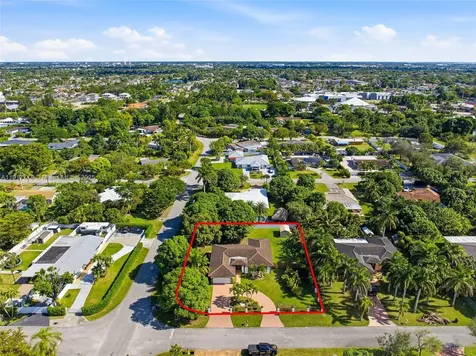 19601 SW 128th Court Miami FL 33177