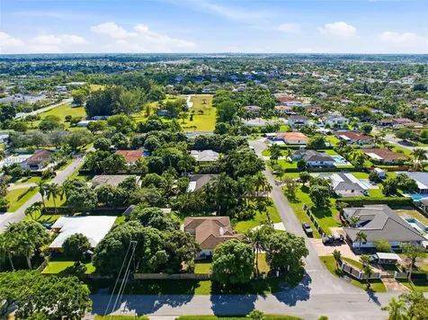 19601 SW 128th Court Miami FL 33177