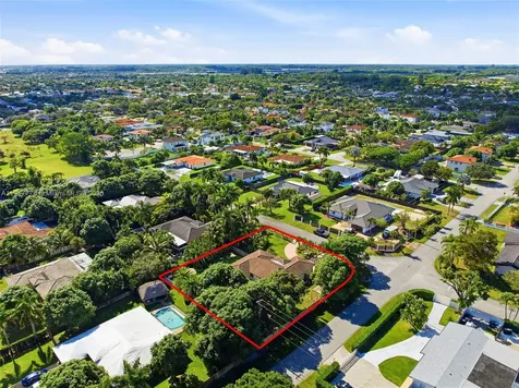 19601 SW 128th Court Miami FL 33177