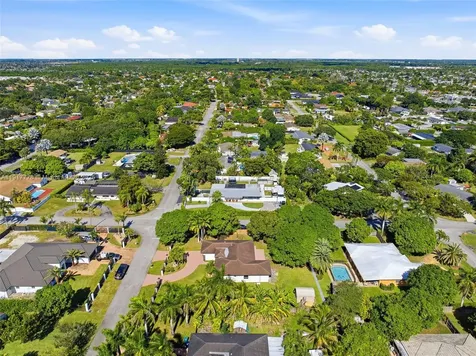 19601 SW 128th Court Miami FL 33177