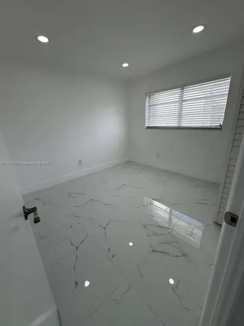 15201 NE 6th Avenue Miami FL 33162