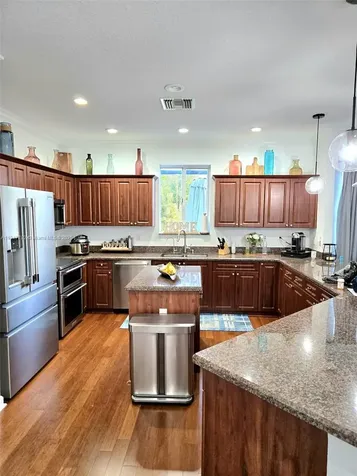 1906 SE 23rd Court Homestead FL 33035