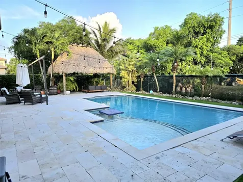 1906 SE 23rd Court Homestead FL 33035