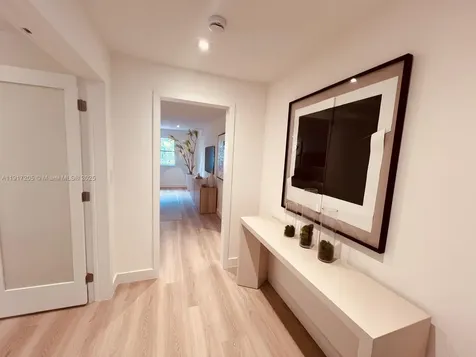 804 Crestview Circle Weston FL 33327