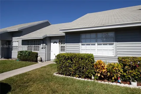 7131 Tam Oshanter Boulevard North Lauderdale FL 33068