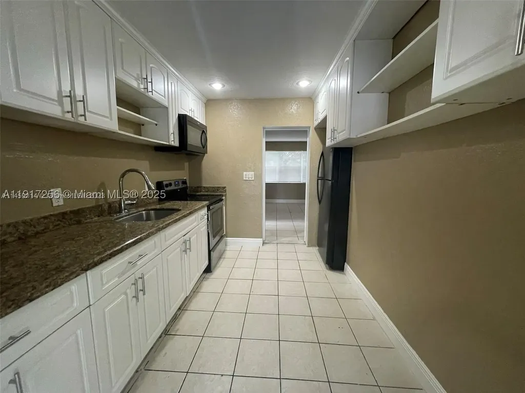 1472 NE 25th Court Pompano Beach FL 33064