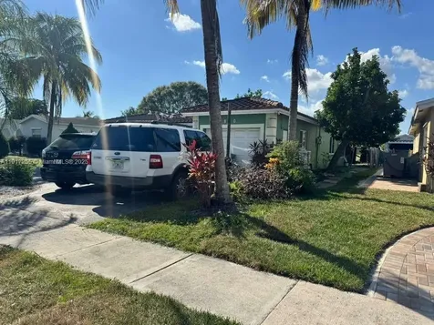 820 SW 49th Terrace Margate FL 33068