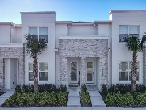 17414 Serenidad Boulevard Clermont FL 34714