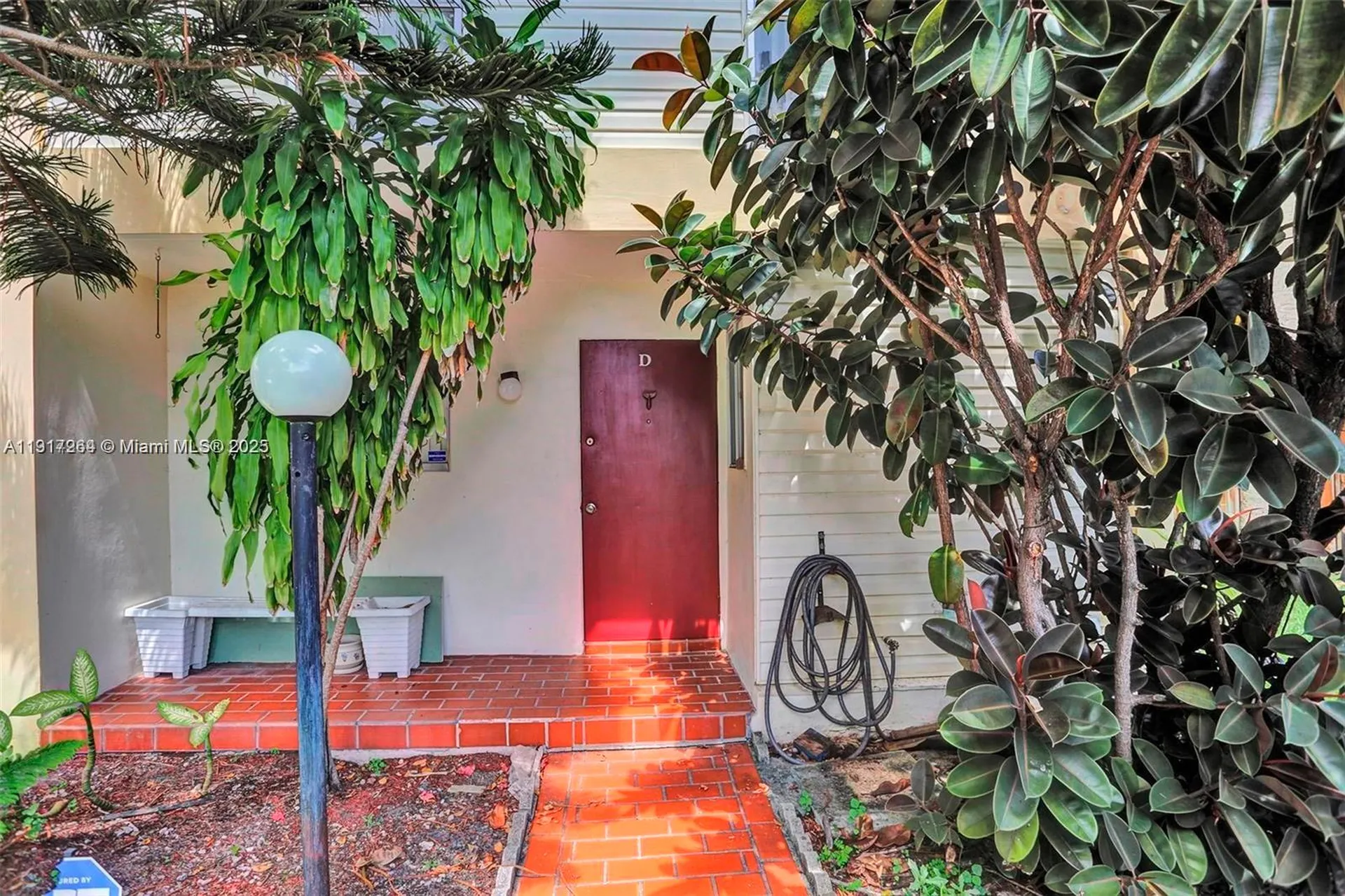 2701 N 34th Avenue Hollywood FL 33021