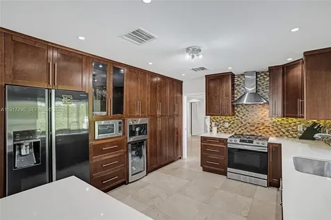 3443 NE 166th Street North Miami Beach FL 33160