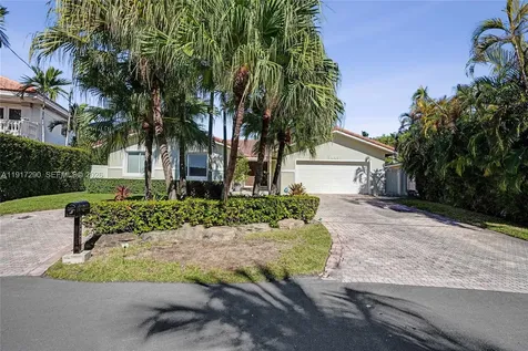 3443 NE 166th Street North Miami Beach FL 33160