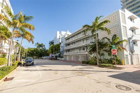 158 Ocean Drive Miami Beach FL 33139