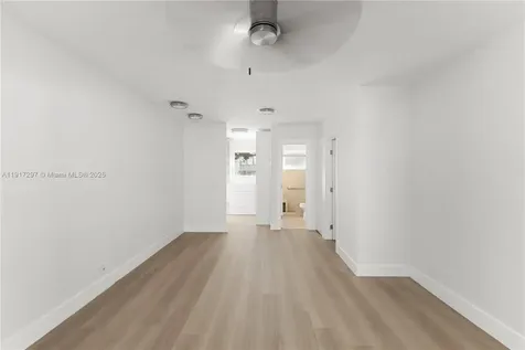 158 Ocean Drive Miami Beach FL 33139