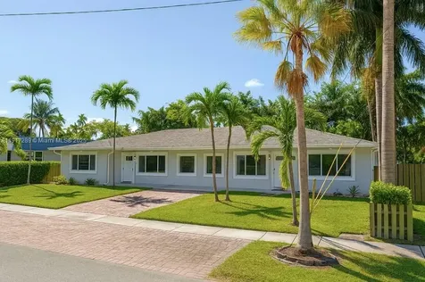 236 NE 1st Street Dania Beach FL 33004