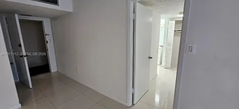 18021 Biscayne Boulevard Aventura FL 33160