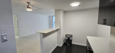18021 Biscayne Boulevard Aventura FL 33160