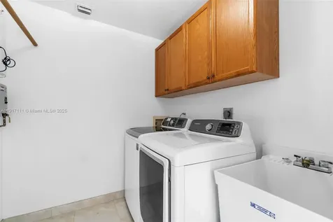 9085 SW 157th Street Palmetto Bay FL 33157
