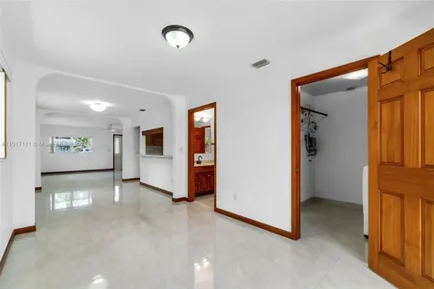 9085 SW 157th Street Palmetto Bay FL 33157