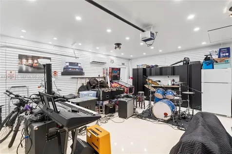 2839 NE 35th Street Fort Lauderdale FL 33306