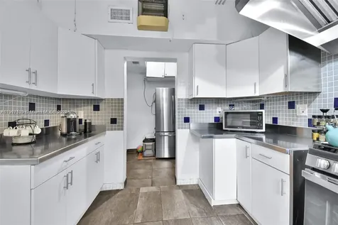 1018 Jefferson Avenue Miami Beach FL 33139