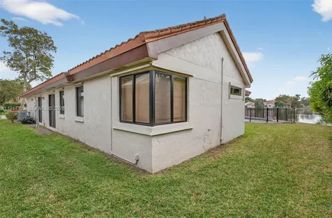 1875 NW 93rd Way Plantation FL 33322
