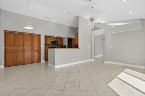 1875 NW 93rd Way Plantation FL 33322
