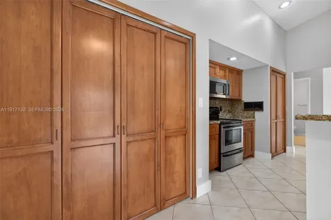 1875 NW 93rd Way Plantation FL 33322
