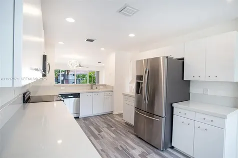 1998 NE 7th Street Deerfield Beach FL 33441