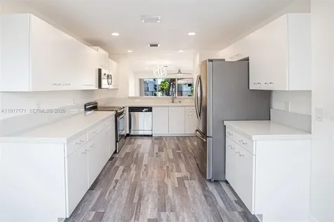 1998 NE 7th Street Deerfield Beach FL 33441
