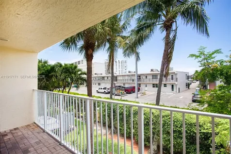 1998 NE 7th Street Deerfield Beach FL 33441