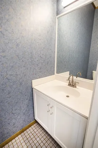 1998 NE 7th Street Deerfield Beach FL 33441