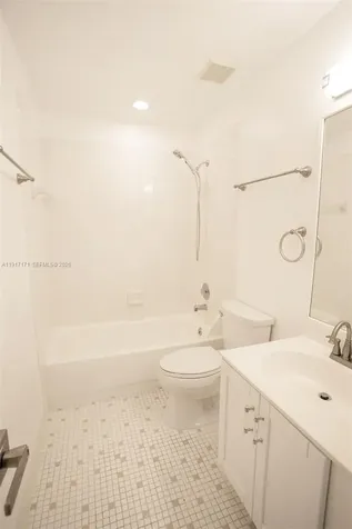 1998 NE 7th Street Deerfield Beach FL 33441
