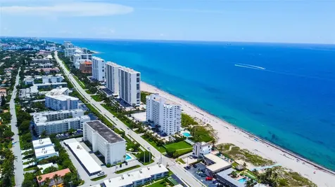1998 NE 7th Street Deerfield Beach FL 33441