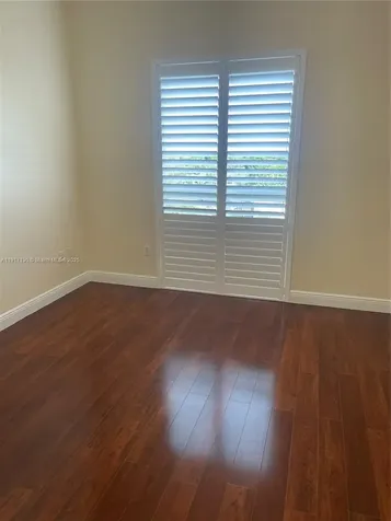 7280 SW 90th Street Miami FL 33156