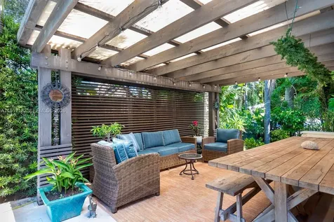 9400 E Broadview Drive Bay Harbor Islands FL 33154