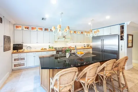 9400 E Broadview Drive Bay Harbor Islands FL 33154