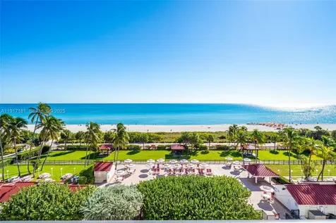 2555 Collins Avenue Miami Beach FL 33140