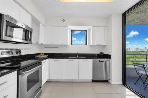 3300 NE 191st Street Aventura FL 33180
