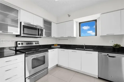 3300 NE 191st Street Aventura FL 33180