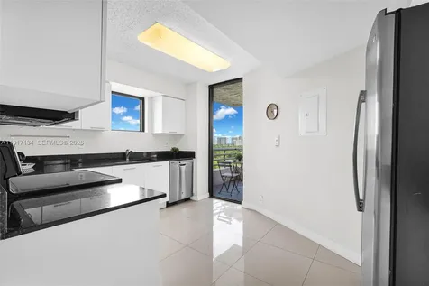 3300 NE 191st Street Aventura FL 33180
