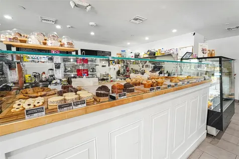 3300 NE 191st Street Aventura FL 33180