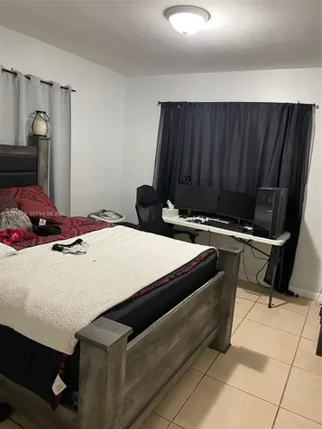 2200 SW 42nd Avenue Fort Lauderdale FL 33317