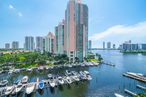 3340 NE 190th Street Aventura FL 33180