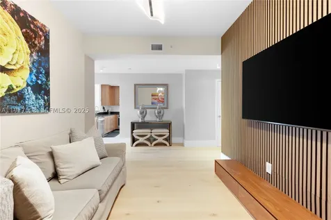 3340 NE 190th Street Aventura FL 33180