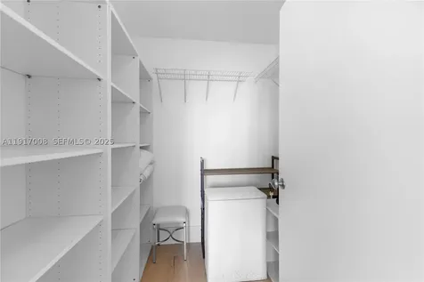 3340 NE 190th Street Aventura FL 33180