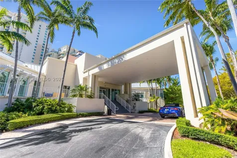 3340 NE 190th Street Aventura FL 33180