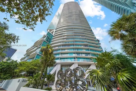 888 Biscayne Boulevard Miami FL 33132