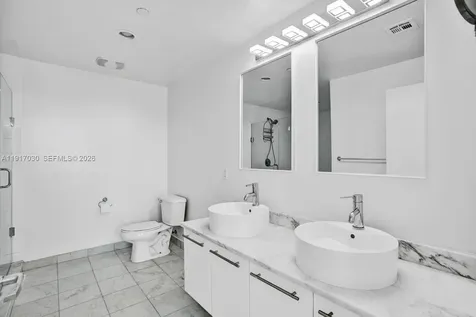 888 Biscayne Boulevard Miami FL 33132