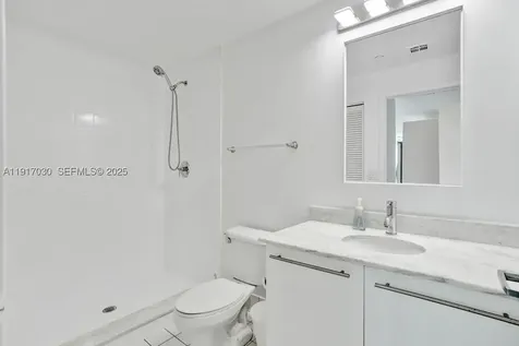 888 Biscayne Boulevard Miami FL 33132