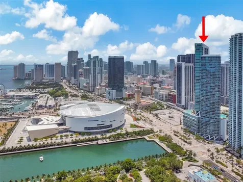 888 Biscayne Boulevard Miami FL 33132